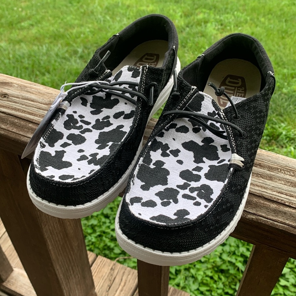 NWT in box Hey Dude Wendy Boho Cow shoes, Wild color, women’s size 9.